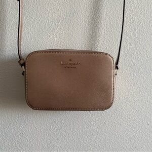 Kate Spade Gold Camera Bag Crossbody Like New Condition